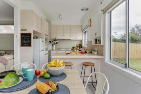 A Wave From It All - Accommodation Daintree 6
