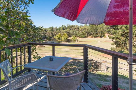 Serenity Merricks North Cottage - Accommodation Daintree 3