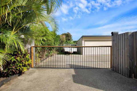 North Central Holiday Home - Accommodation Daintree 7