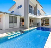 Elliston at Corporate Boardies. - Accommodation Daintree