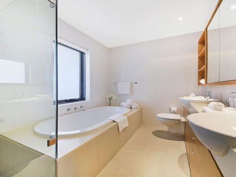Arum 4 Heritage Park Contemporary & Timeless - Accommodation Daintree 2