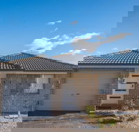 Peaceful 2kingbed Rootyhill Townhouse Near Station - Accommodation Daintree