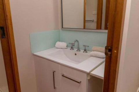 Kookas Nest Waterfront Home Tranquil Setting - Accommodation Daintree 6