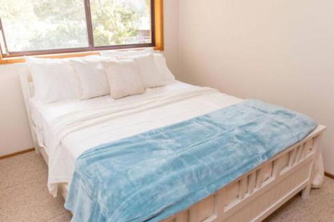 Kookas Nest Waterfront Home Tranquil Setting - Accommodation Daintree 7