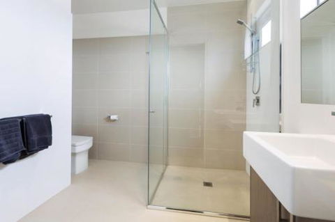 THE PENTHOUSE MORNINGTON - Accommodation Daintree 3