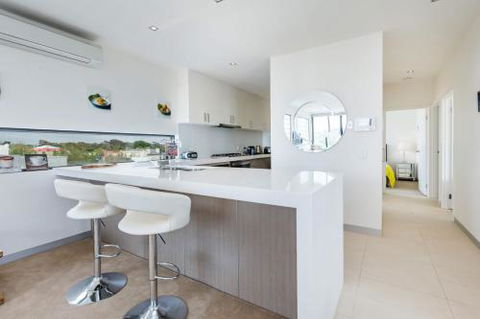 THE PENTHOUSE MORNINGTON - Accommodation Daintree 1