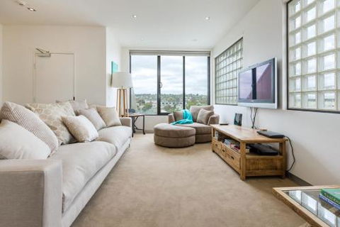 THE PENTHOUSE MORNINGTON - Accommodation Daintree 5
