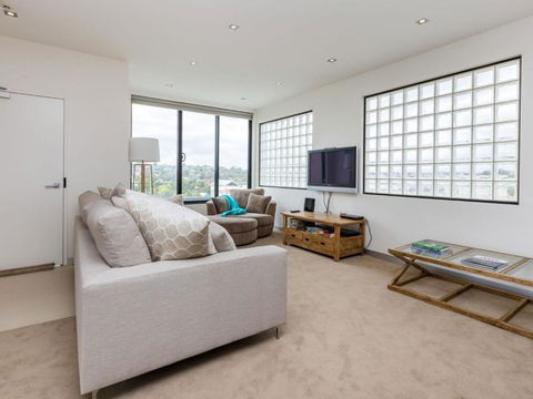 THE PENTHOUSE MORNINGTON - Accommodation Daintree 6