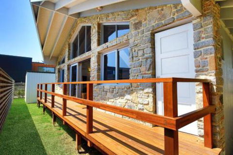 Balena At Culburra Pet Friendly 1 Min Walk To Beach - Accommodation Daintree 6