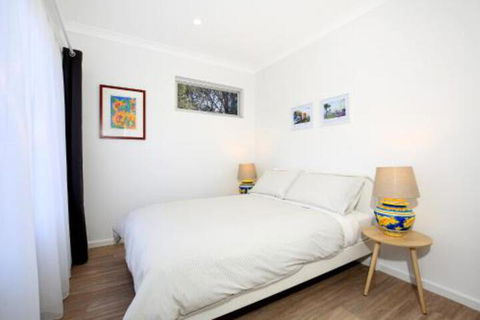 Balena At Culburra Pet Friendly 1 Min Walk To Beach - Accommodation Daintree 2