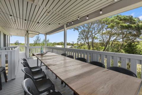TREE TOPS VIEWS BLAIRGOWRIE - Accommodation Daintree 0