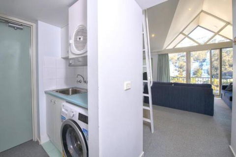 Snowman 8 - Accommodation Daintree 2