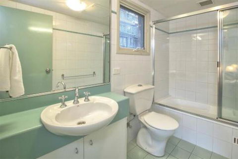 Snowman 8 - Accommodation Daintree 6