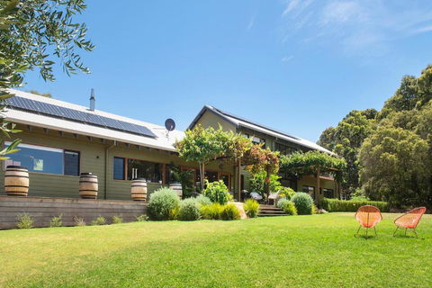 Stella - Accommodation Daintree 2