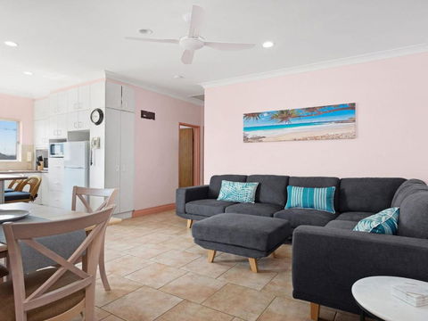 Debra Court 11 - Accommodation Daintree 4