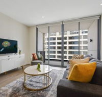 HomeHotel Luxurious High Rise Apt - Accommodation Daintree