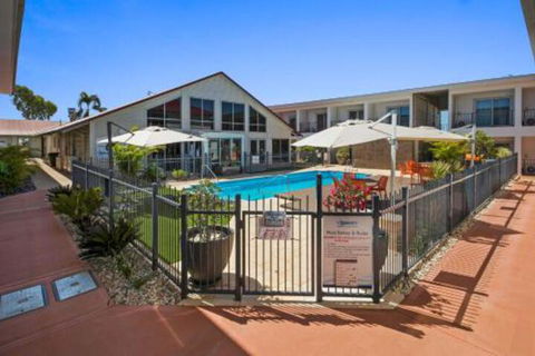 Velocity Motel & Bistro WA - Accommodation Daintree 0