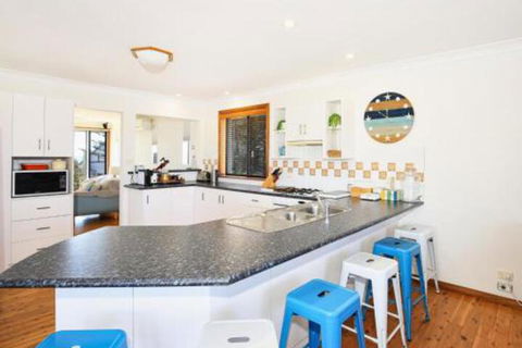 Shores Pet Friendly 1 Min Walk To Beach - Accommodation Daintree 3