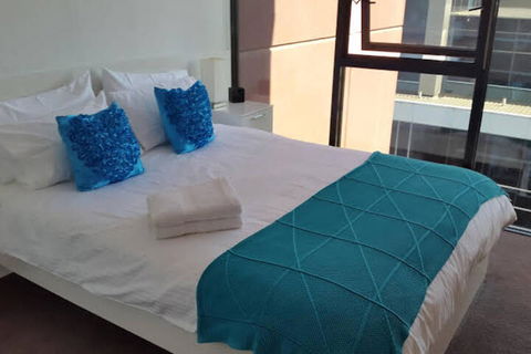 Apartment View Docklands Melbourne - Accommodation Daintree 2