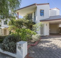 The Burswood Townhouse - Accommodation Daintree