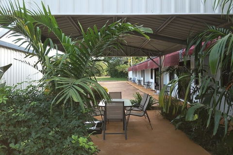 Ash Palms Motor Inn - Accommodation Daintree 6