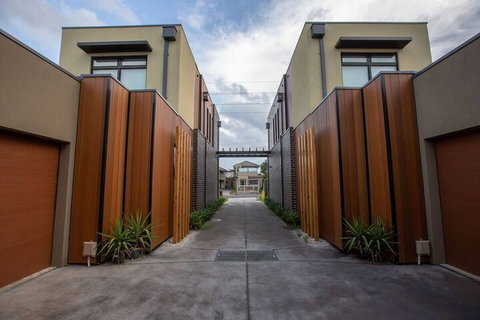 Impressive & Spacious New Townhouse@preston - Accommodation Daintree 2