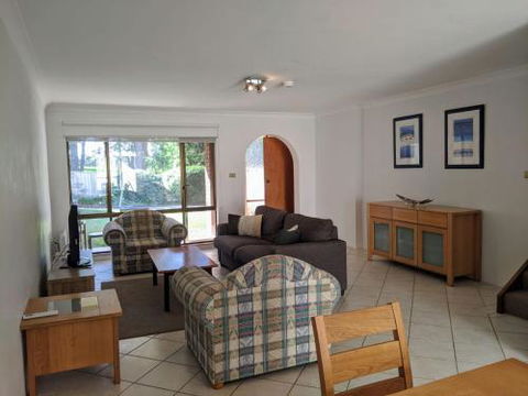 DAVIES STREET 3 / 14 MOLLYMOOK - Accommodation Daintree 4