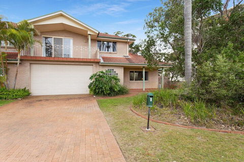 Ajax Avenue 6 - Accommodation Daintree 2