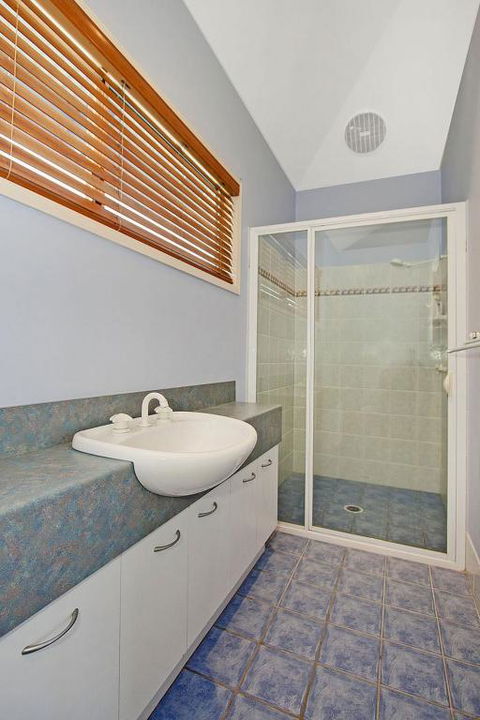 Absolute Beachfront At Hastings - Accommodation Daintree 4