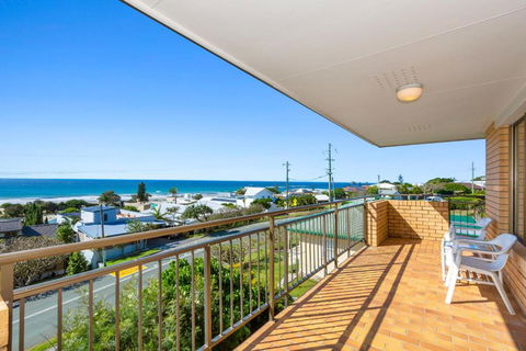 Kingscliff Sunrise Apartments - Accommodation Daintree 3