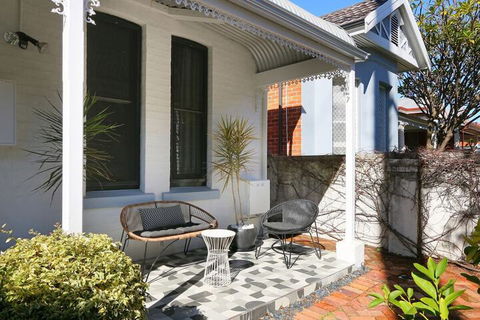 Designer 2-bed House With Garden - Northbridge, Perth - Accommodation Daintree 1
