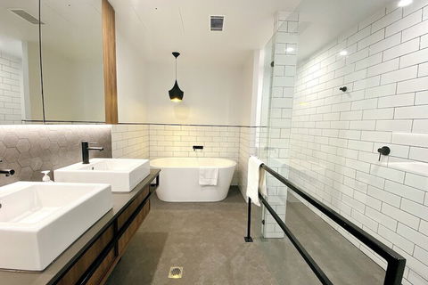 Ascot Apartments - Accommodation Daintree 2