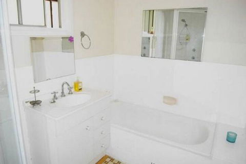 Explorers Holiday House - Accommodation Daintree 5
