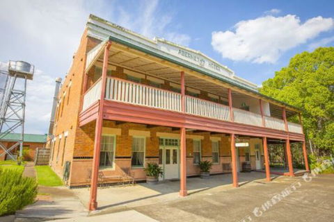 Abernethy House - Accommodation Daintree 0