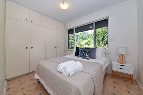 Comfy Home Near Airport & City 2280 - Accommodation Daintree 6