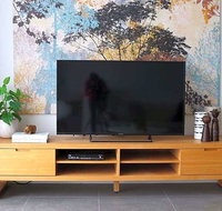 Roomerang at Lakeside Townhouse