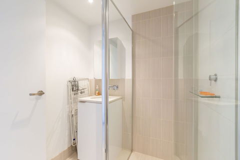 TIARA, 1BDR Southbank Apartment - Accommodation Daintree 3