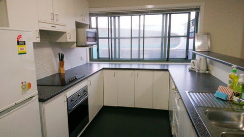 Darling Harbour Modern 1 Bedroom Apartment - Accommodation Daintree 6