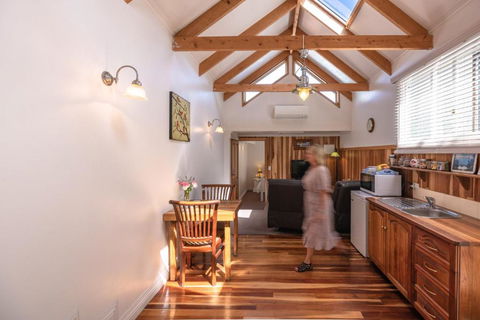 Ellies Cottages - Accommodation Daintree 4