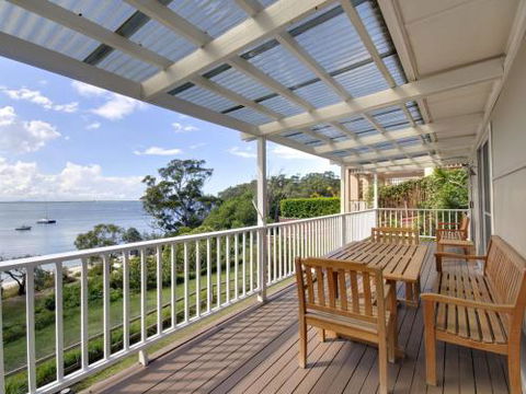 Gloucester Street 04 Frangipani - Accommodation Daintree 6