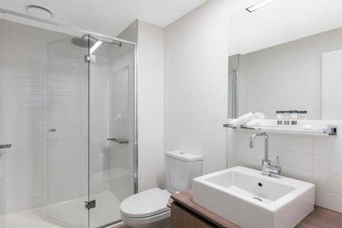 Apartments At 350 William - Accommodation Daintree 4