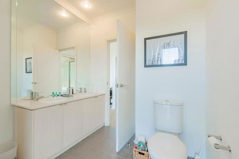 Shore To Relax Family Or Corporate Bookings Only - Accommodation Daintree 2