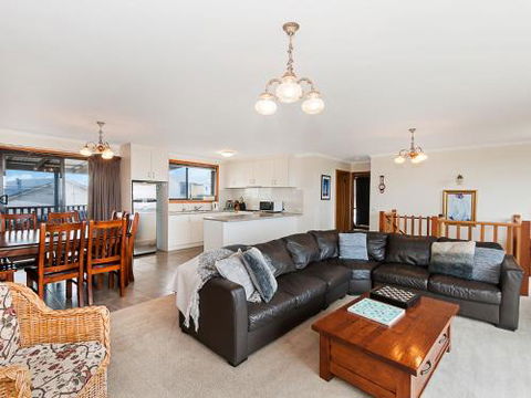 AMBIENCE By THE SEA - Accommodation Daintree 2