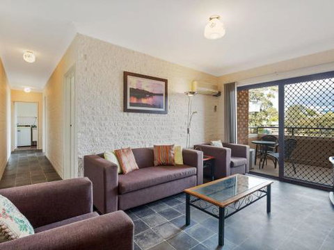 Apollo Unit 14 - Accommodation Daintree 1