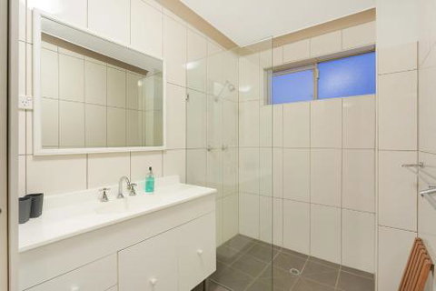 Apollo Unit 7 - Accommodation Daintree 2