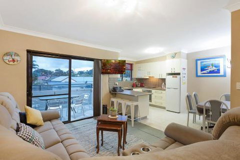 Apollo Unit 7 - Accommodation Daintree 0