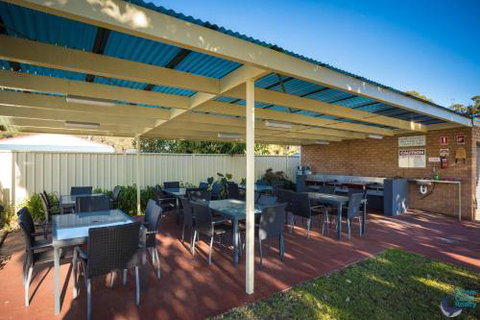 Apollo Unit 7 - Accommodation Daintree 6
