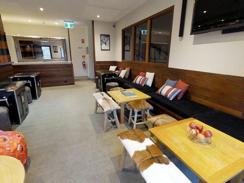 Apartment 5 The Stables Perisher - Accommodation Daintree 2