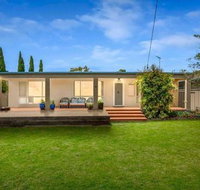 Casual Beachin It Family Getaway with Bungalow on Beachfront - Accommodation Daintree