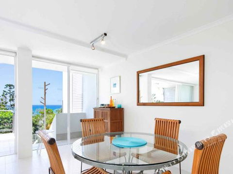 R & W Noosa Holidays 2 25 Allambi Rise - Accommodation Daintree 0